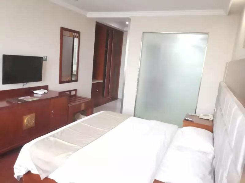 Greentree Inn Zhejiang Taizhou Tiantai Bus Station Express Hotel Ngoại thất bức ảnh