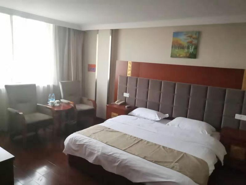Greentree Inn Zhejiang Taizhou Tiantai Bus Station Express Hotel Ngoại thất bức ảnh