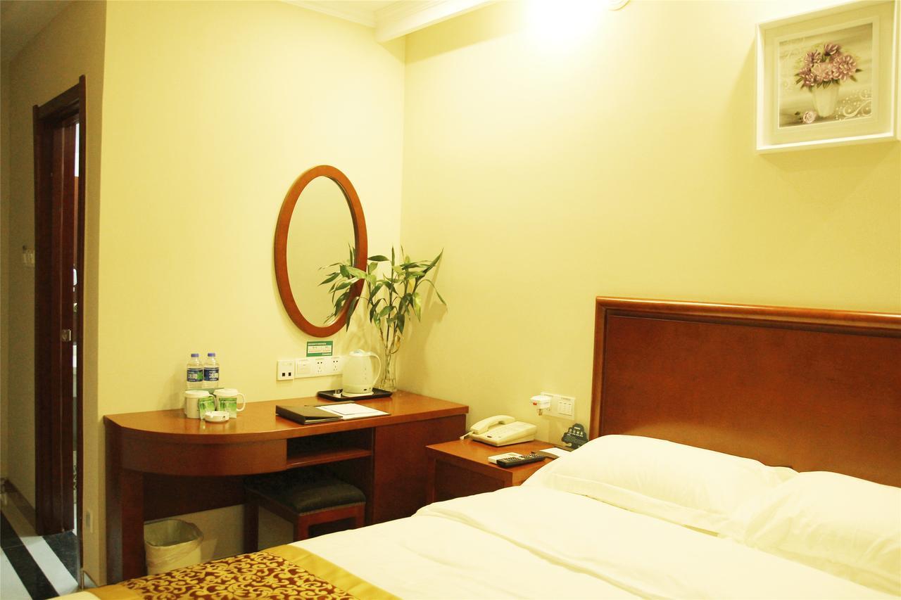 Greentree Inn Zhejiang Taizhou Tiantai Bus Station Express Hotel Ngoại thất bức ảnh